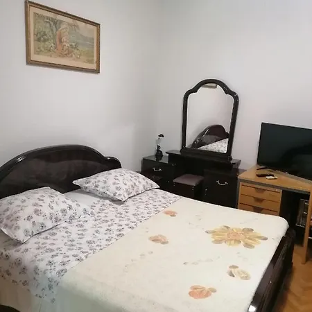 Guest house And Tomas 3*