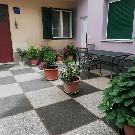And Tomas Guest house Podstrana