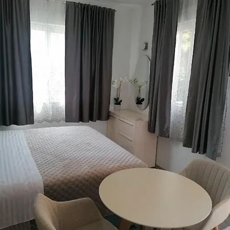 And Tomas Guest house 3*