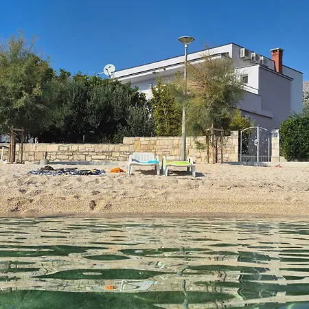 托马斯公寓及客房酒店 珀德垂那