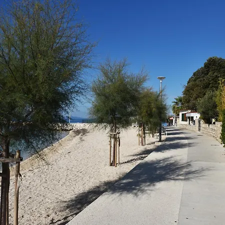 托马斯公寓及客房酒店 3*